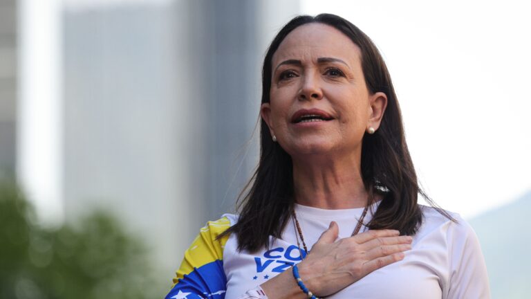 A días de la entrega del Nobel, Machado invita a los venezolanos en el mundo a marchar por “la paz y libertad”