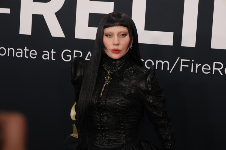 Lady Gaga interrumpe show en Tokio para condenar al ICE: “Me duele el corazón...”