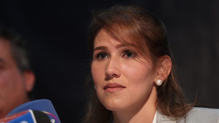 Guarequena Gutiérrez sobre Delcy Rodríguez: 