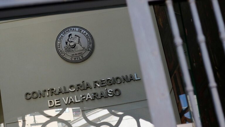 Hoteles, canchas de tenis y piscinas: Contraloría detectó construcciones irregulares colindantes al Parque Nacional La Campana