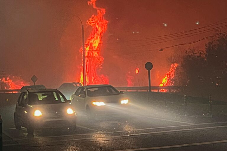 Denuncian saqueo de Hospital de Lirquén en medio de incendio forestal que afectó a la zona