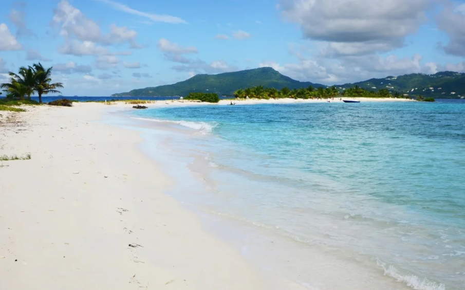 Grenada aún ofrece ciudadanía por inversión, pero ahora es más difícil convertirla en una visa estadounidense. TravelKorner/iStockphoto/Getty Images