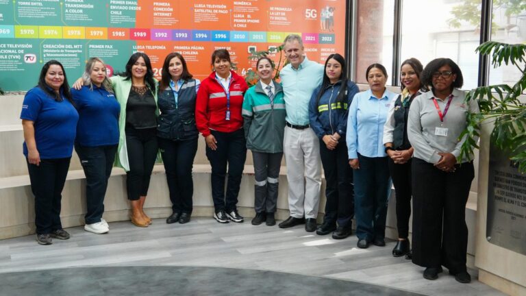 Red Movilidad llega a 2.402 mujeres conductoras: Es la cifra más alta alcanzada por el sistema