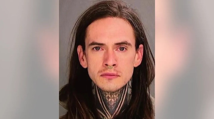 Investigación por robos en cementerio destapa hallazgo de más de 100 restos humanos en Pensilvania