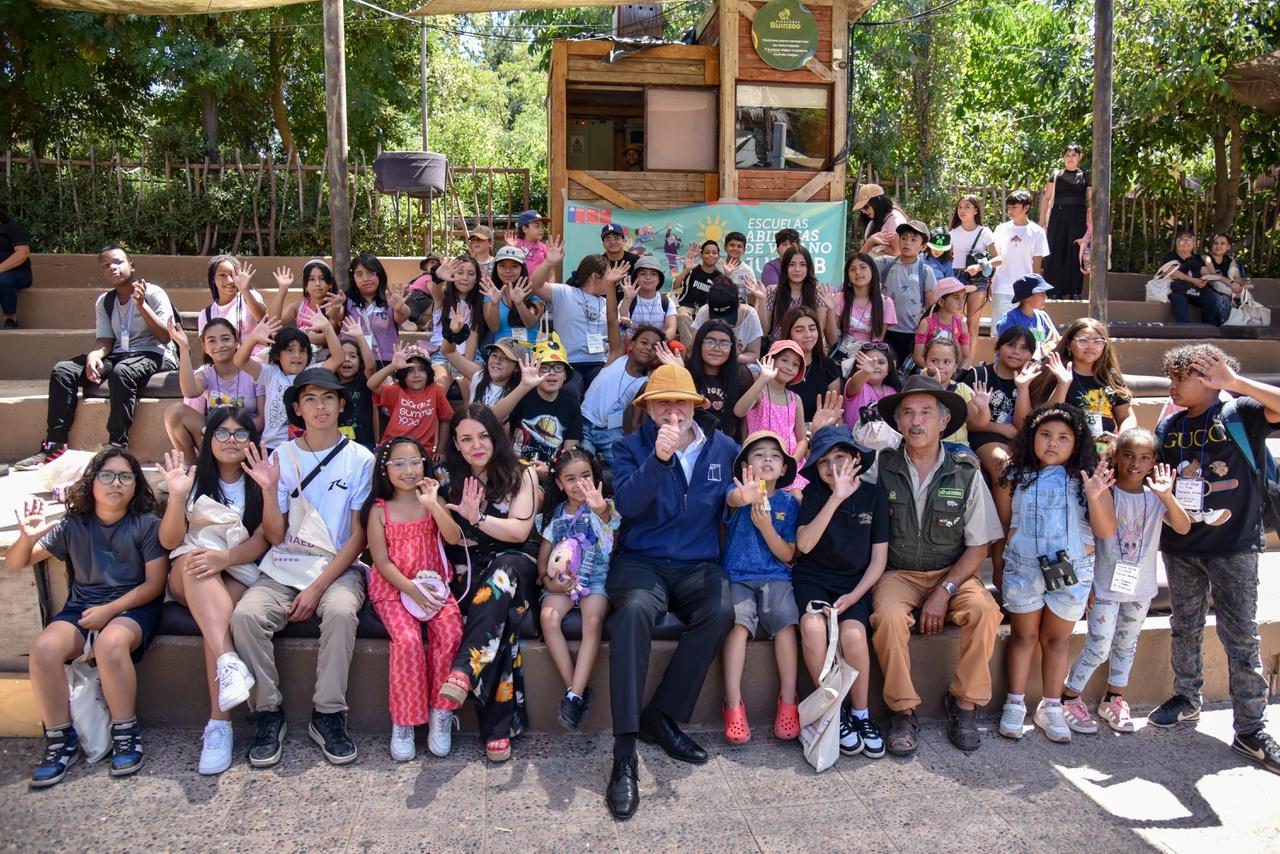 Junaeb lanzó el programa Escuelas Abiertas de Verano 2026: ¿Cómo participar?/Junaeb