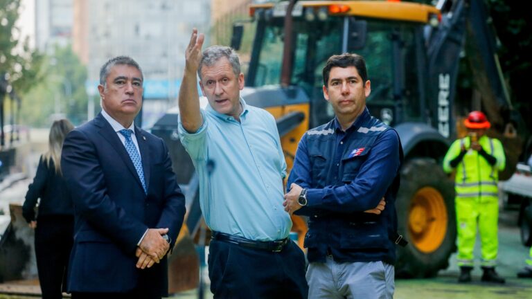 Comienzan obras en eje Bandera: Tránsito de buses RED volverá con vía semipeatonal