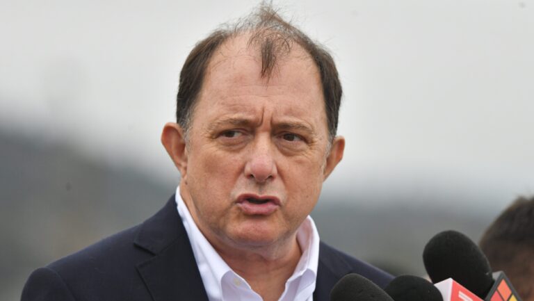 Reconstrucción en Viña del Mar tras megaincendio: Poduje dice que “no hay un 45% de avance” y la Seremi de Vivienda responde