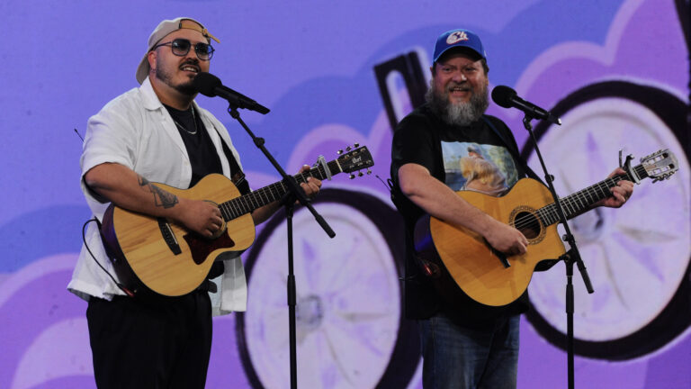 Esteban Düch emociona en Viña 2026 con homenaje a 31 Minutos y la inesperada aparición del 
