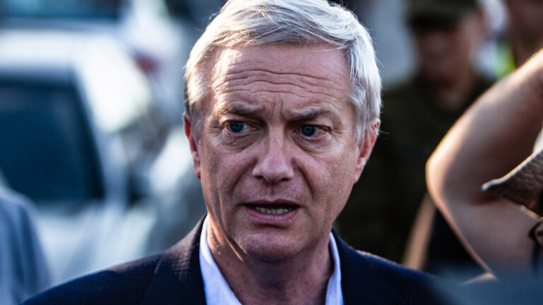 José Antonio Kast evita pronunciarse sobre candidatura de Bachelet a la ONU en visita a damnificados de Viña del Mar