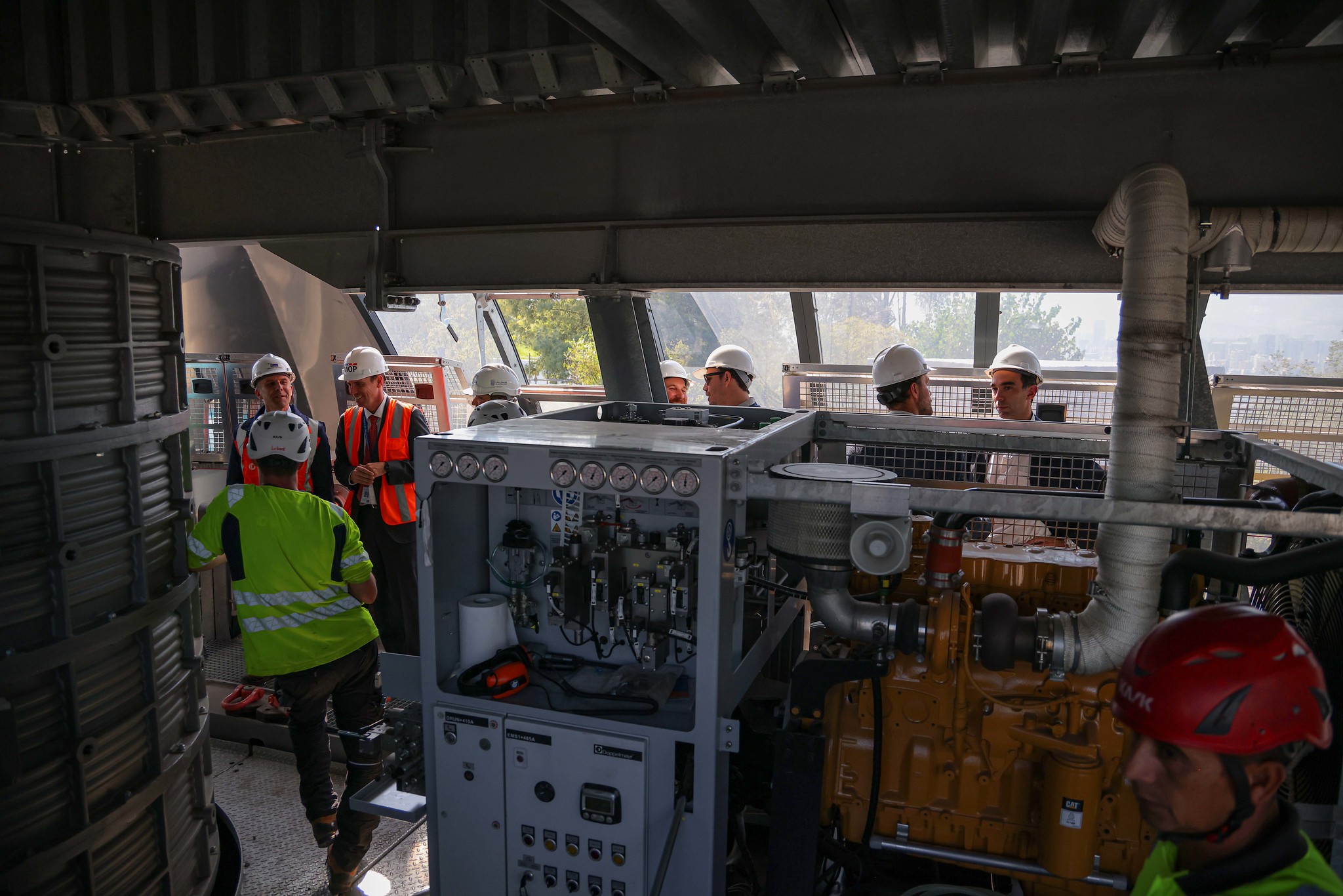 Teleférico Bicentenario inicia pruebas técnicas de cabinas: Obras llegaron a 75% de avance/MOP