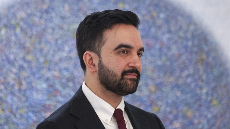 EE. UU.: Artefacto explosivo lanzado frente a residencia del alcalde de Nueva York es investigado como acto de terrorismo