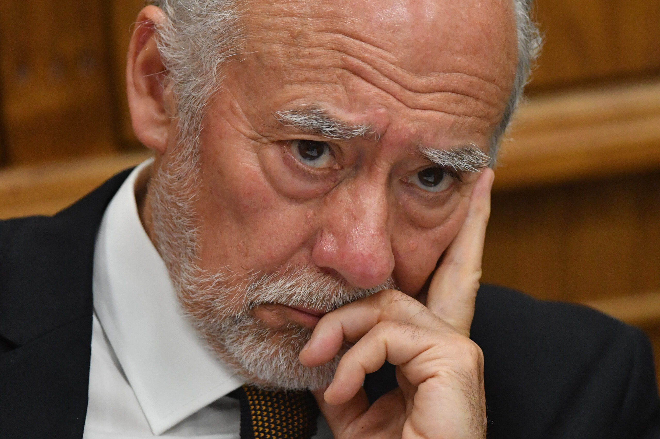 “No veo la voluntad de conversar”: Iván Flores cuestiona gestión del Gobierno por medidas ante alza de combustibles