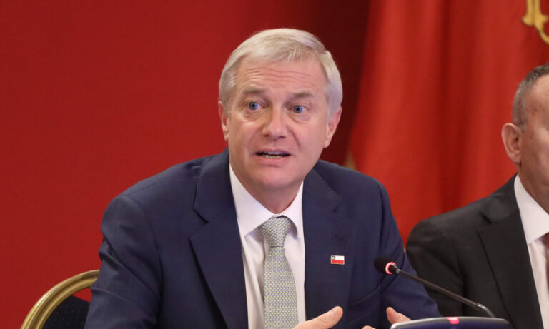 Presidente Kast ratifica postulación de Chile a los Juegos Olímpicos de la Juventud 2030 y llama a “cumplir las obligaciones”