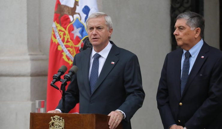 Cadem: Aprobación de Kast cae al 43% y Sedini y Quiroz son los ministros peor evaluados