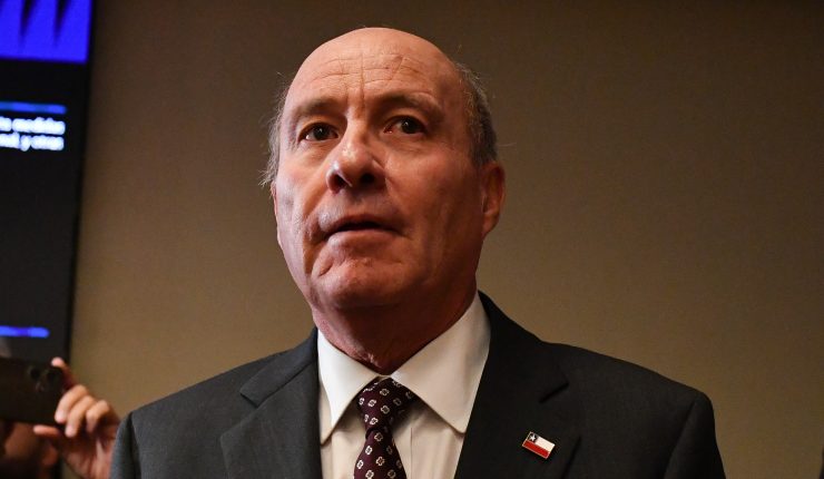 ¿Estado en quiebra? Ministro de Hacienda se distancia de mensajes del Gobierno y afirma que “jamás ocuparía una palabra como esa”