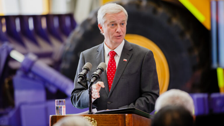 Encuesta Criteria: aprobación de Kast alcanza 50% y desaprobación sube a 37% en sus primeros días de gobierno