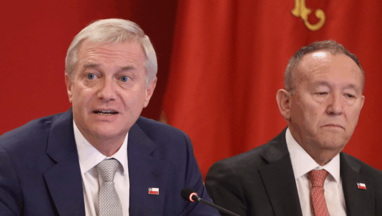 Desde migración irregular hasta seguridad nuclear: Los 20 proyectos de ley que el Gobierno puso en tabla con urgencia