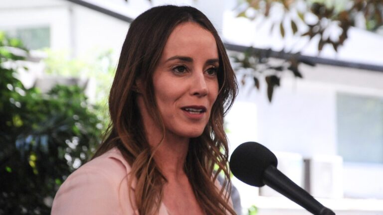 Mara Sedini afirma que agenda de José Antonio Kast podría sufrir cambios por carabinero baleado en Puerto Varas