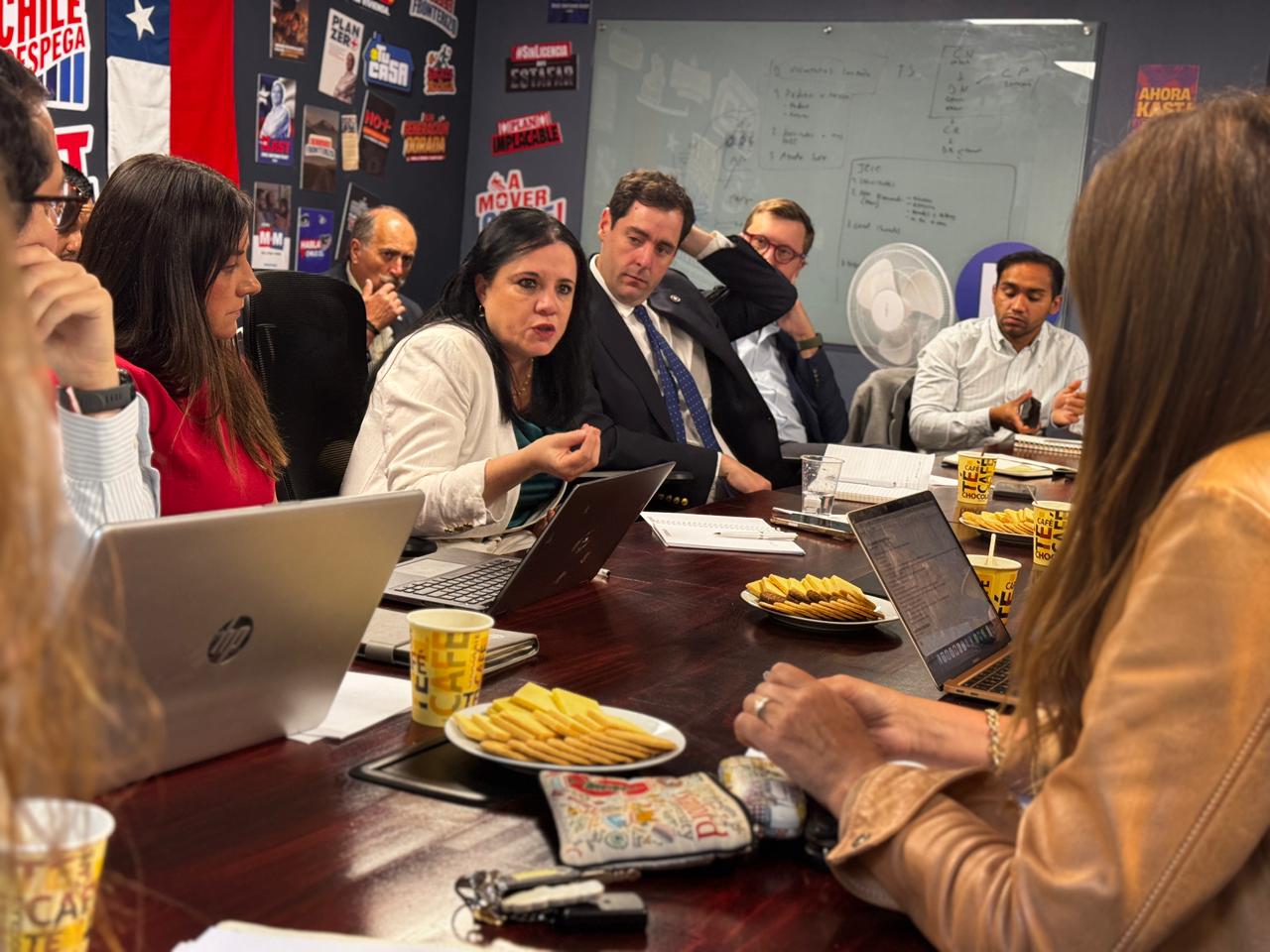 Futura ministra Steinert se reunió con diputados para discutir temas de seguridad 