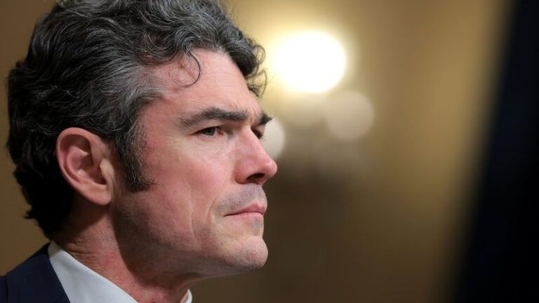 Exjefe de contraterrorismo de EE.UU. dice que no había “ninguna información de inteligencia” sobre un “gran ataque sorpresa” de Irán